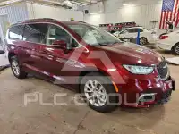 2022 Chrysler PACIFICA photo