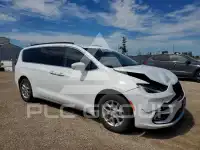 2022 Chrysler PACIFICA photo