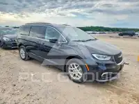 2022 Chrysler PACIFICA photo