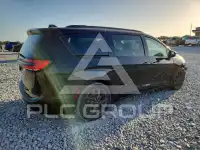 2022 Chrysler PACIFICA photo