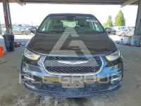 2022 Chrysler PACIFICA photo