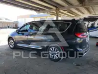 2022 Chrysler PACIFICA photo