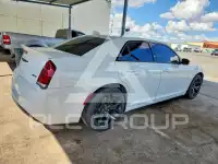 2022 Chrysler 300 photo