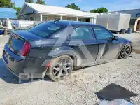 2022 Chrysler 300 фото