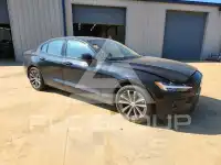 2022 Volvo S60 фото