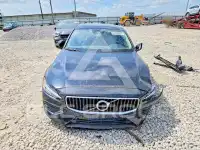2022 Volvo S60 фото