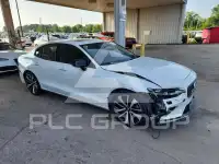 2022 Volvo S60 photo