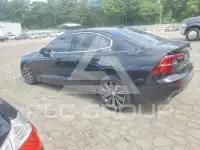 2022 Volvo S60 фото