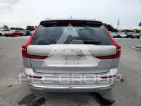 2022 Volvo XC60 фото