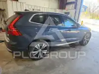 2022 Volvo XC60 photo