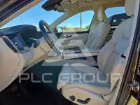 2022 Volvo XC60 фото