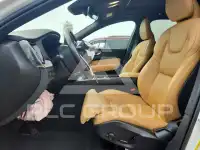 2022 Volvo XC60 фото