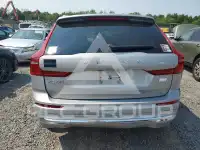 2022 Volvo XC60 фото