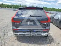 2022 Volvo XC60 photo