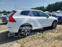 2022 Volvo XC60 фото