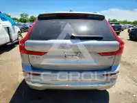 2022 Volvo XC60 фото