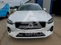 2022 Volvo XC60 фото