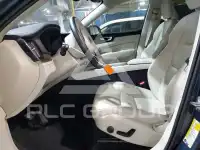 2022 Volvo XC60 фото