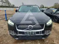 2022 Volvo XC90 фото