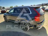 2022 Volvo XC90 photo