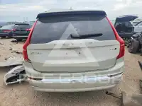 2022 Volvo XC90 фото