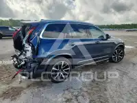 2022 Volvo XC90 фото