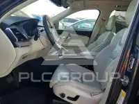 2022 Volvo XC90 фото