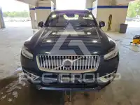 2022 Volvo XC90 фото