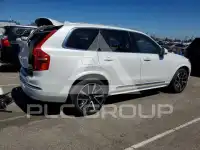 2022 Volvo XC90 photo