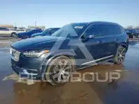 2022 Volvo XC90 фото