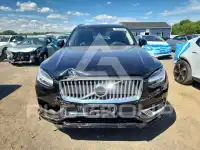 2022 Volvo XC90 фото