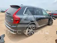 2022 Volvo XC90 photo