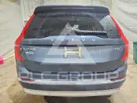 2022 Volvo XC90 фото