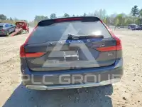 2022 Volvo V90 фото