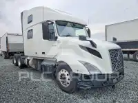 2022 Volvo VNL photo