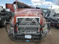 2022 Volvo VNL фото