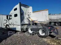 2022 Volvo VNL фото