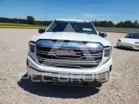 2022 GMC Sierra photo