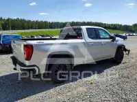 2022 GMC Sierra photo