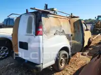 2022 GMC Savana фото