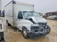2022 GMC Savana photo
