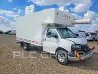 2022 GMC Savana фото