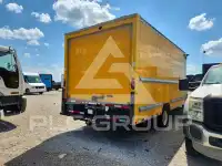 2022 GMC Savana фото