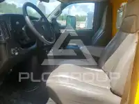 2022 GMC Savana фото