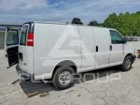 2022 GMC Savana фото