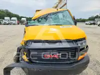 2022 GMC Savana photo