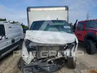 2022 GMC Savana фото