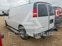 2022 GMC Savana фото
