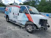 2022 GMC Savana фото