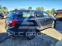 2022 GMC ACADIA photo
